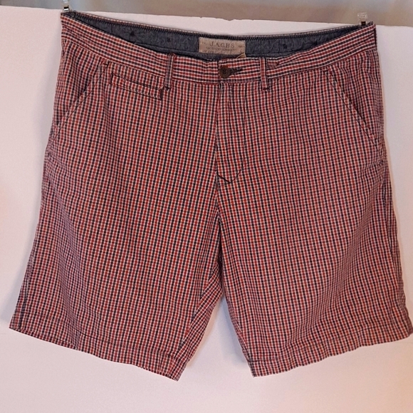 J.A.C.H.S Clothing men's shorts in 36 waist. Red, white and blue plaid. - Picture 1 of 5